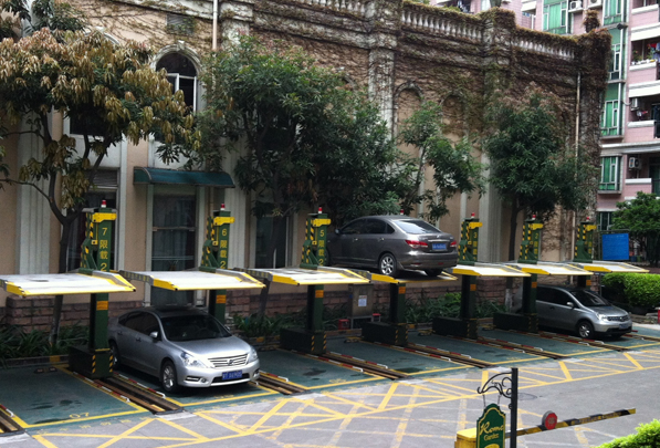 無(wú)避讓立體車庫(kù)
